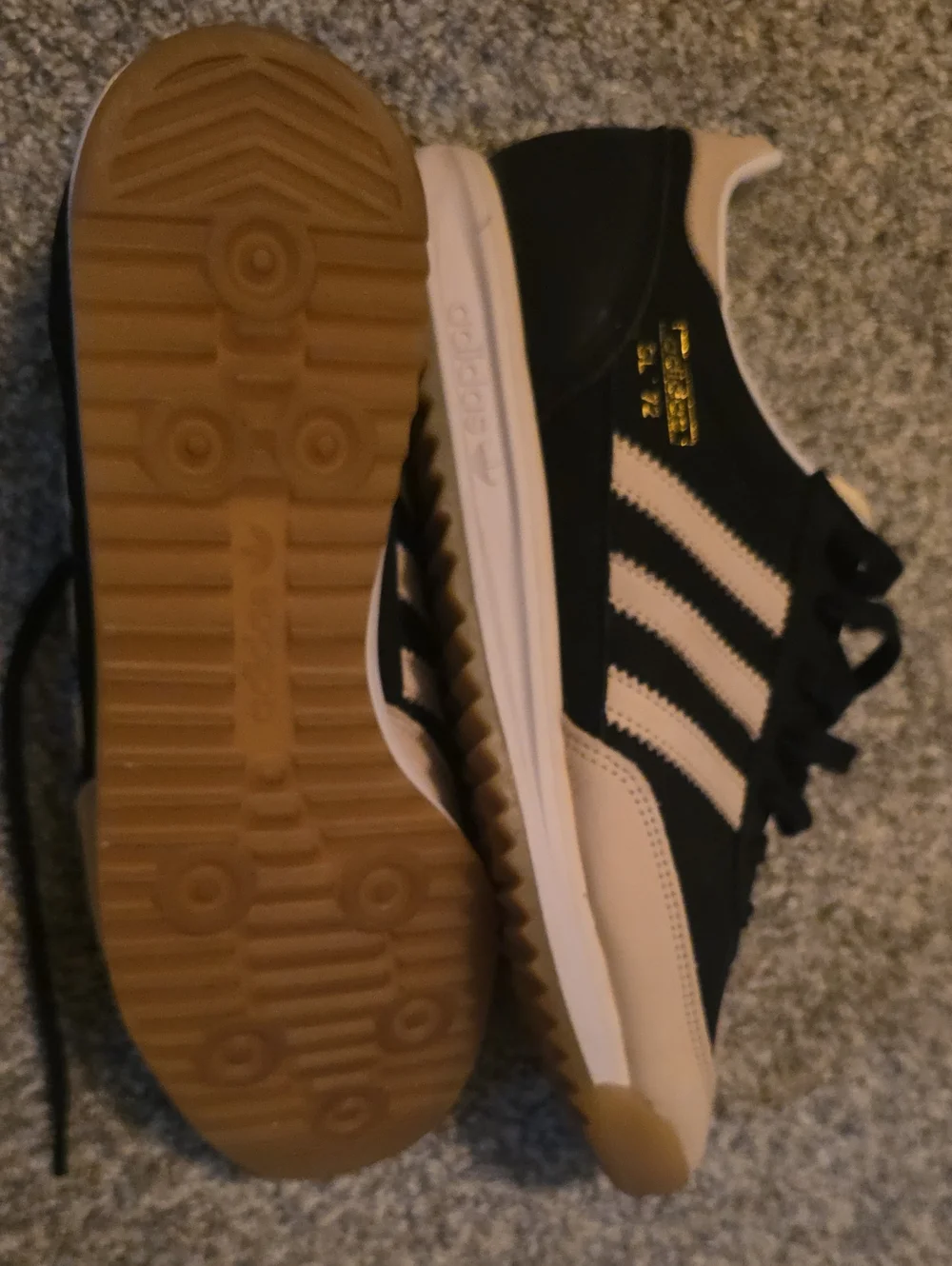 adidas SL '72 Men's Black and Beige Retro Sneaker 10.5